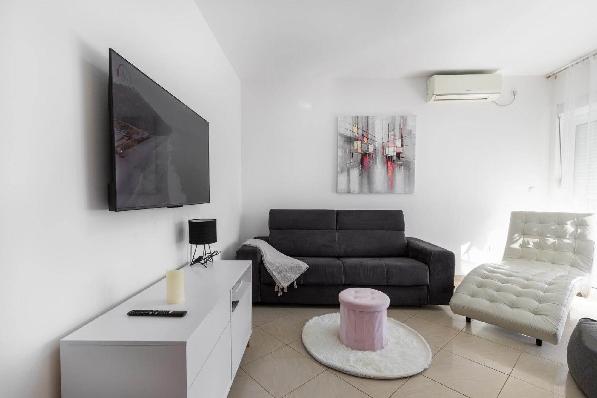 M & B Apartment Bibinje Exterior photo